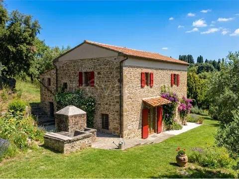 casa indipendente in vendita a Castiglione della Pescaia in zona Vetulonia