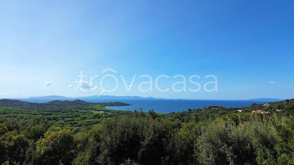 casa indipendente in vendita a Castiglione della Pescaia in zona Punta Ala