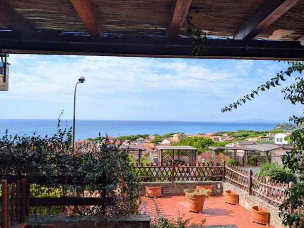 casa indipendente in vendita a Castiglione della Pescaia