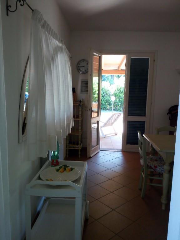 casa indipendente in vendita a Castiglione della Pescaia in zona Punta Ala