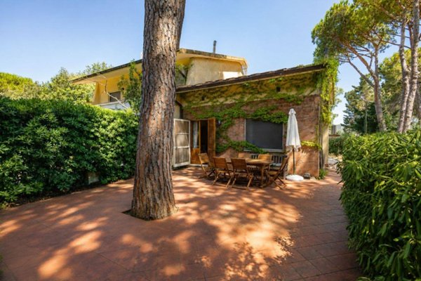 casa indipendente in vendita a Castiglione della Pescaia in zona Rocchette