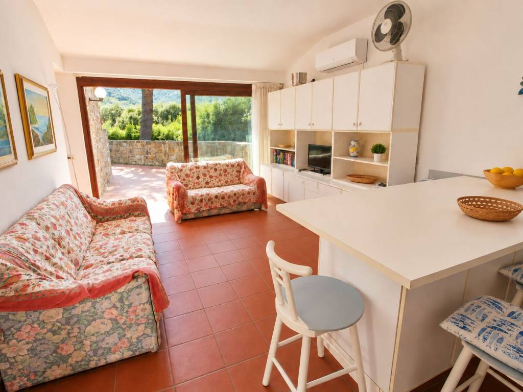 appartamento in vendita a Castiglione della Pescaia in zona Punta Ala