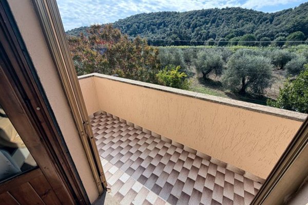 casa indipendente in vendita a Castiglione della Pescaia in zona Ampio