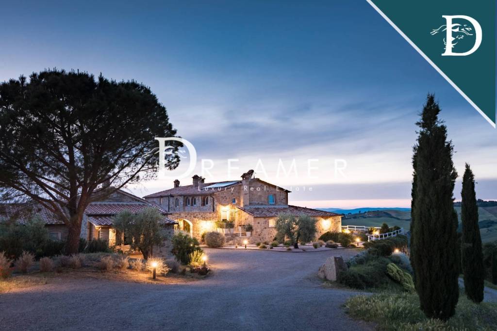 casa indipendente in vendita a Cinigiano
