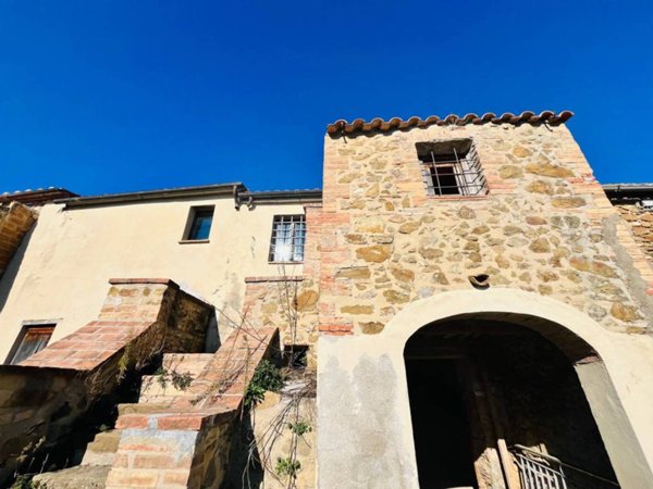 casa indipendente in vendita a Cinigiano
