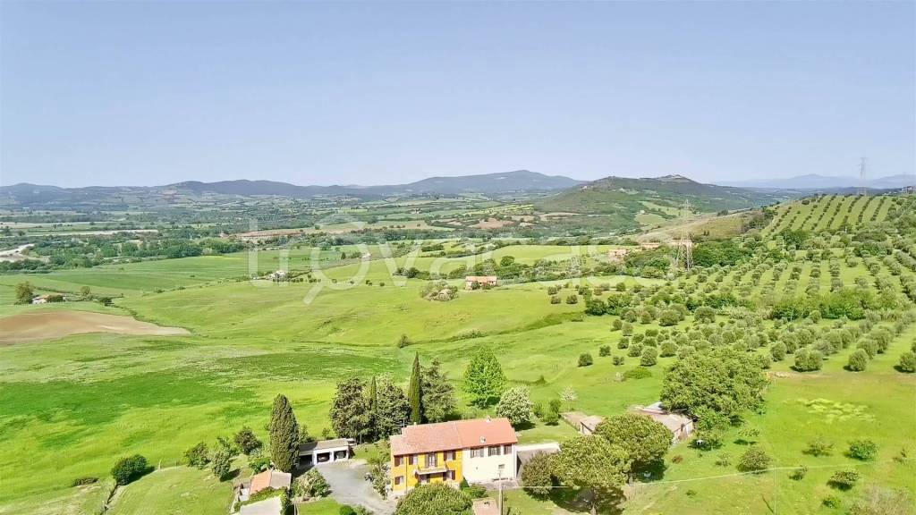 casa indipendente in vendita a Cinigiano