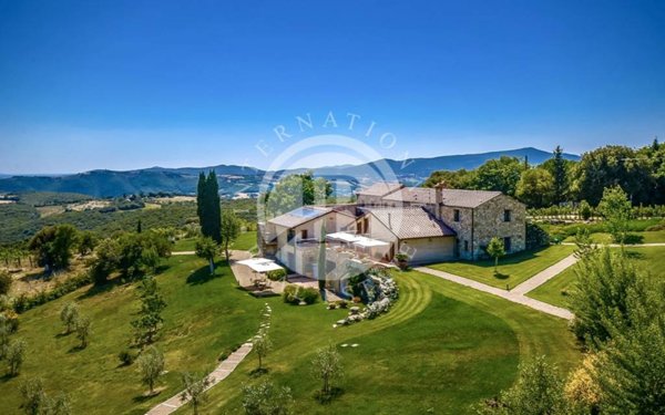 casa indipendente in vendita a Cinigiano in zona Poggi del Sasso