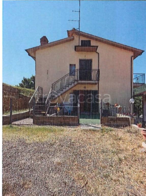 appartamento in vendita a Cinigiano in zona Monticello Amiata