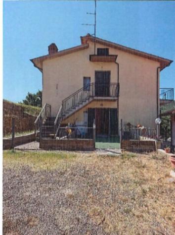 appartamento in vendita a Cinigiano in zona Monticello Amiata