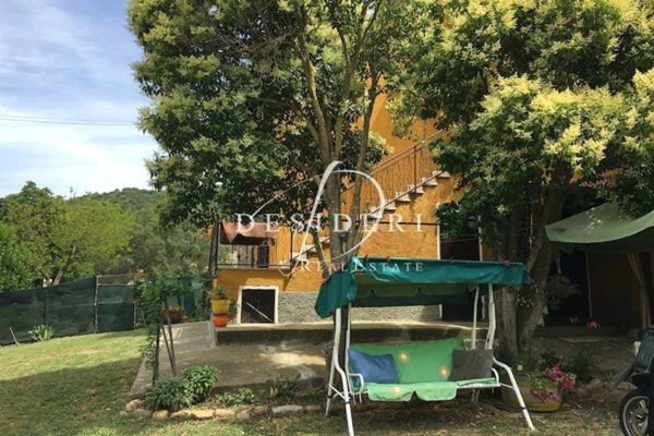 ufficio in vendita a Cinigiano in zona Poggi del Sasso