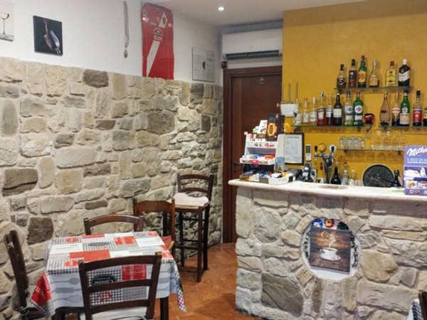 negozio in vendita a Cinigiano