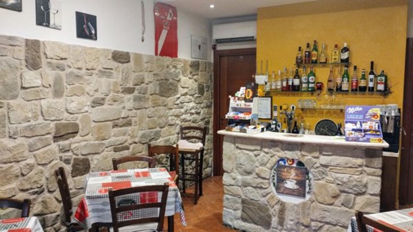 negozio in vendita a Cinigiano