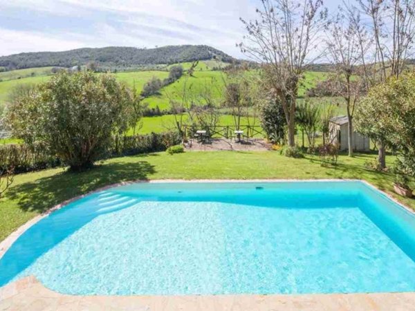 casa indipendente in vendita a Cinigiano