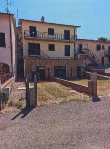 appartamento in vendita a Cinigiano in zona Monticello Amiata