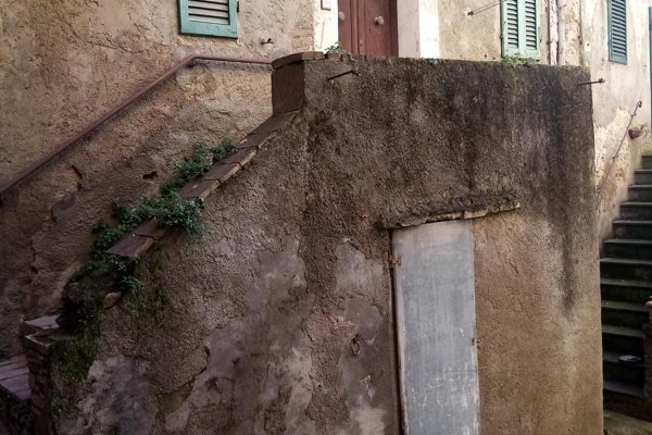 appartamento in vendita a Cinigiano in zona Sasso d'Ombrone