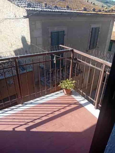 appartamento in vendita a Cinigiano in zona Sasso d'Ombrone