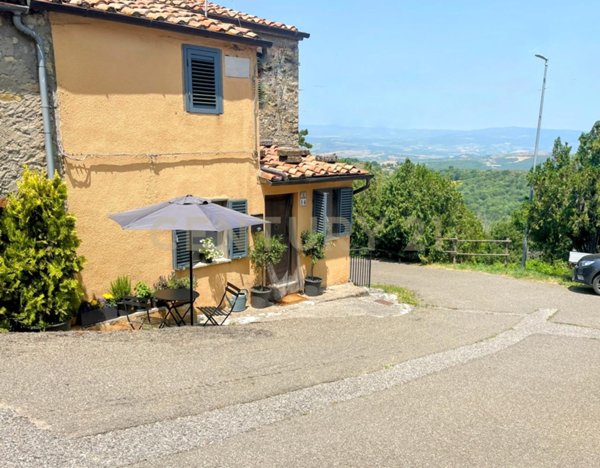 casa indipendente in vendita a Cinigiano in zona Castiglioncello Bandini