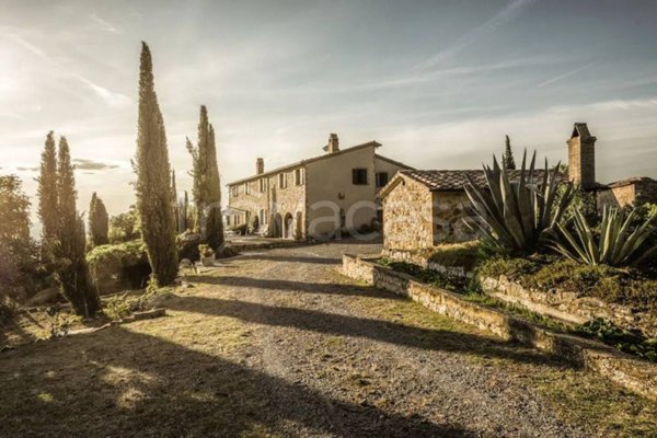 casale in vendita a Cinigiano