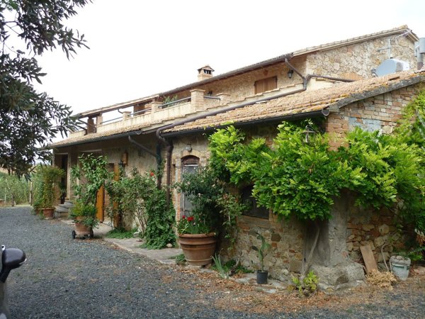 casale in vendita a Cinigiano in zona Porrona