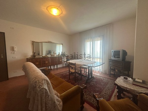 appartamento in vendita a Cinigiano in zona Sasso d'Ombrone