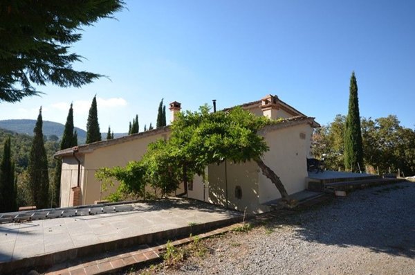 casale in vendita a Cinigiano