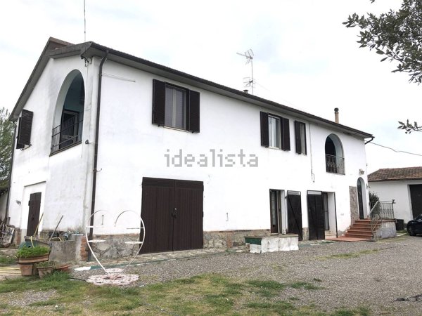 appartamento in vendita a Cinigiano in zona Porrona