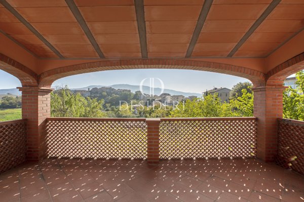 casa indipendente in vendita a Cinigiano