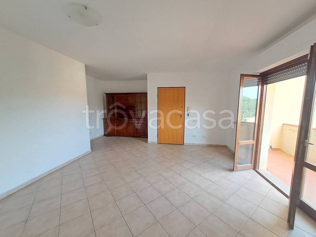 appartamento in vendita a Cinigiano in zona Monticello Amiata