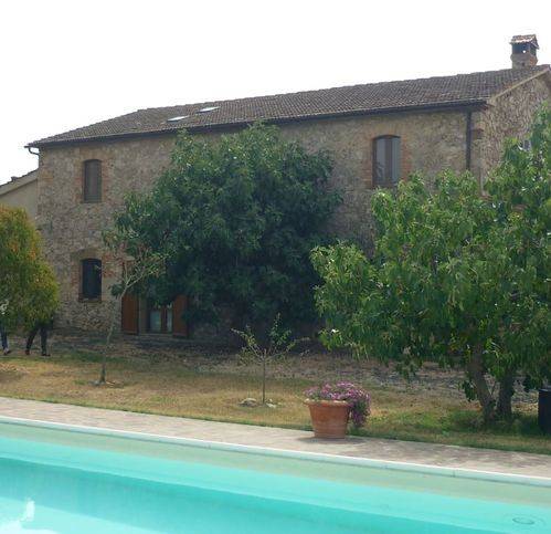 casa indipendente in vendita a Cinigiano