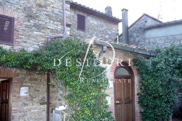 appartamento in vendita a Cinigiano in zona Poggi del Sasso