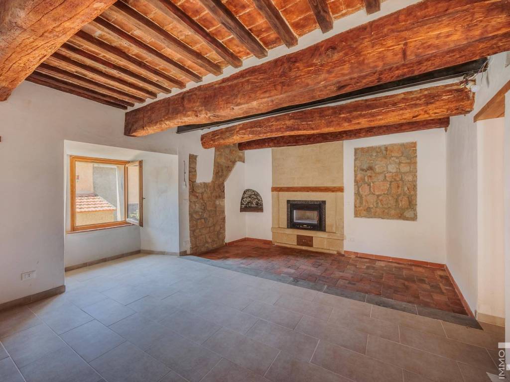 appartamento in vendita a Cinigiano in zona Sasso d'Ombrone