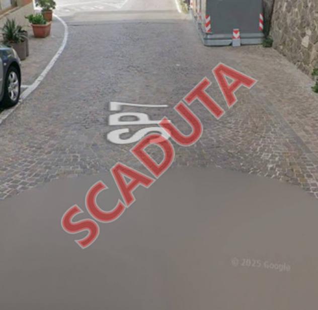 pentavano in vendita a Cinigiano in zona Porrona