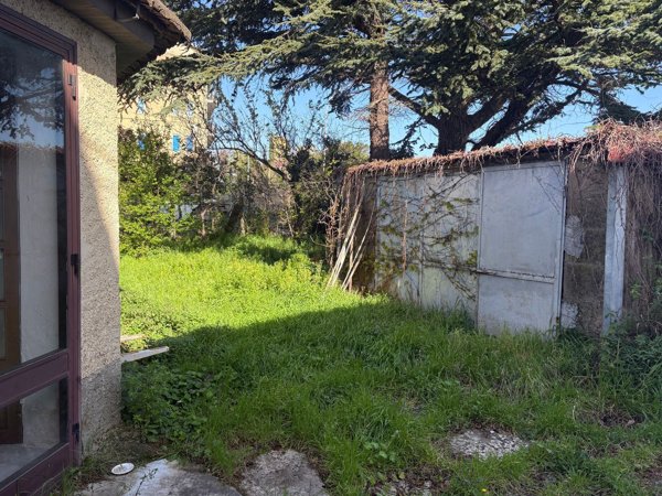 casa indipendente in vendita a Cinigiano