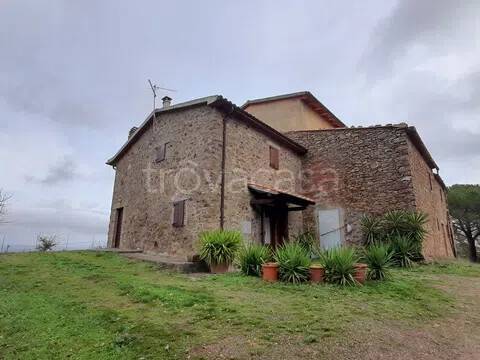 appartamento in vendita a Cinigiano in zona Sasso d'Ombrone