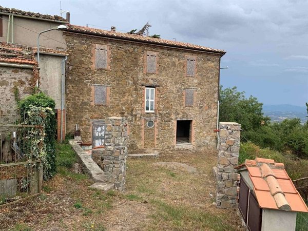 appartamento in vendita a Cinigiano in zona Monticello Amiata