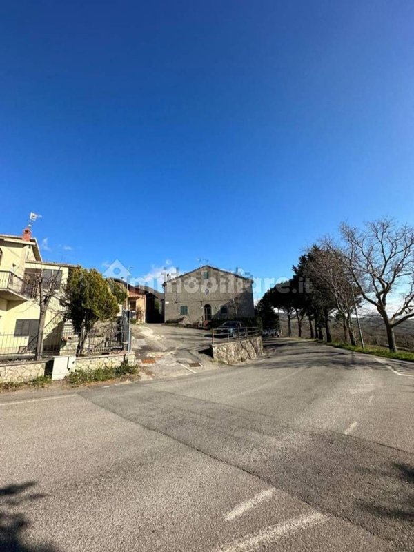 casa indipendente in vendita a Cinigiano in zona Castiglioncello Bandini