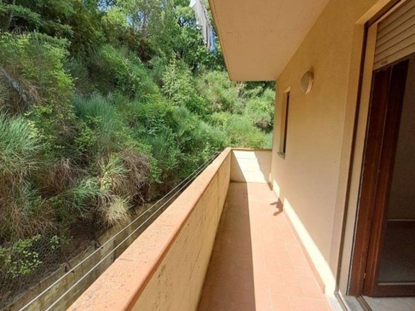 appartamento in vendita a Cinigiano in zona Monticello Amiata
