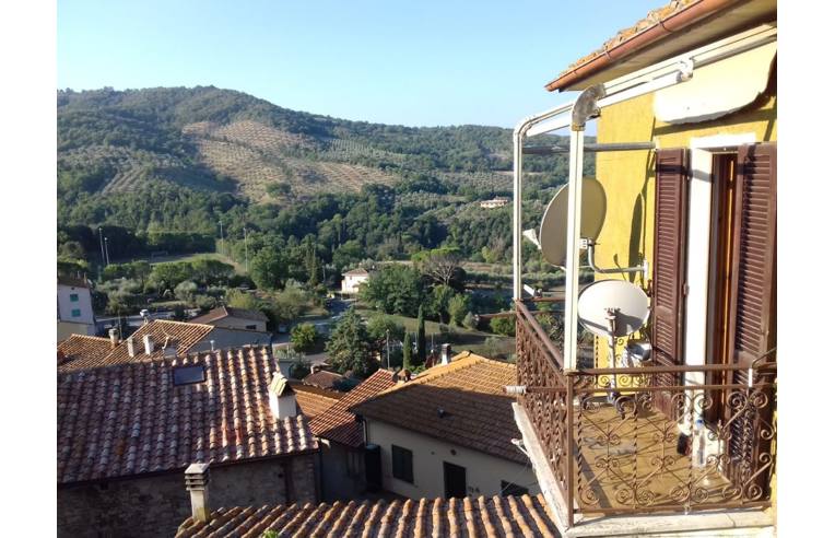 appartamento in vendita a Cinigiano in zona Sasso d'Ombrone