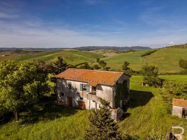 casa indipendente in vendita a Cinigiano