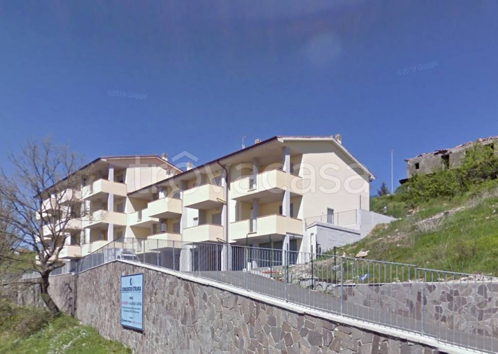 appartamento in vendita a Cinigiano in zona Monticello Amiata