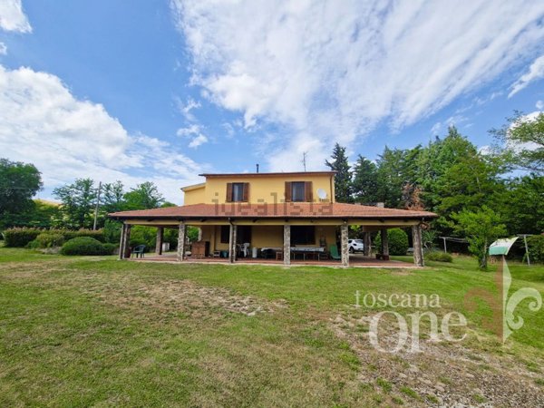 casa indipendente in vendita a Cinigiano in zona Castiglioncello Bandini