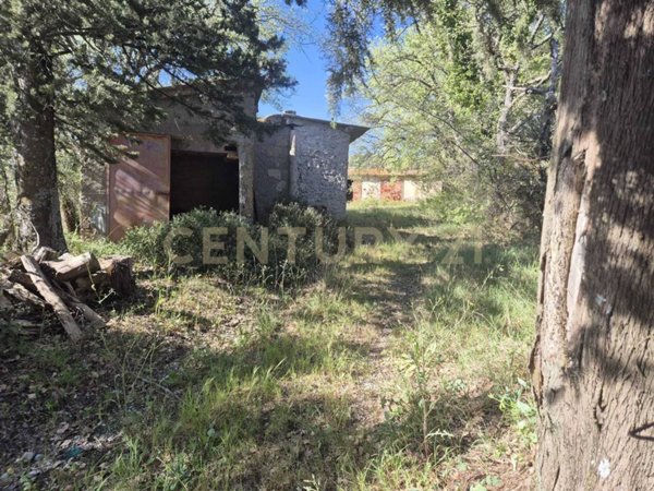 casale in vendita a Cinigiano in zona Poggi del Sasso