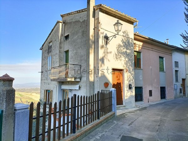 appartamento in vendita a Cinigiano