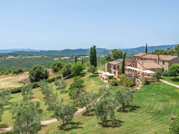 casa indipendente in vendita a Cinigiano