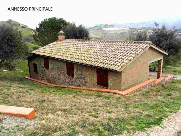 casale in vendita a Cinigiano