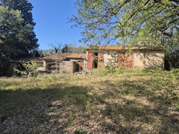 villa in vendita a Cinigiano in zona Poggi del Sasso