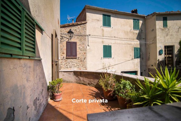 casa indipendente in vendita a Cinigiano