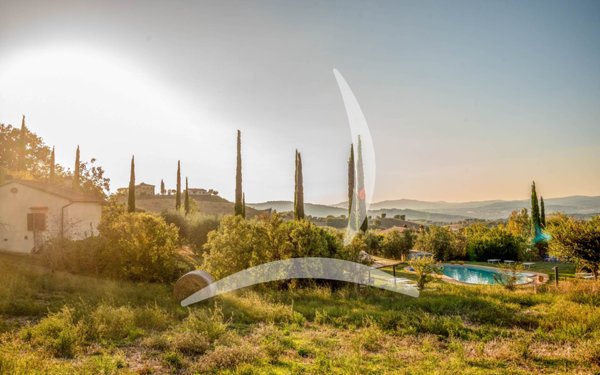 casa indipendente in vendita a Cinigiano