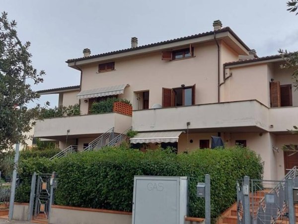 appartamento in vendita a Civitella Paganico in zona Paganico