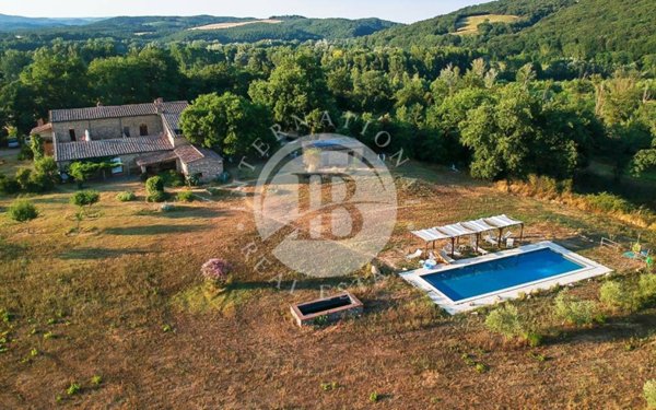 casa indipendente in vendita a Civitella Paganico